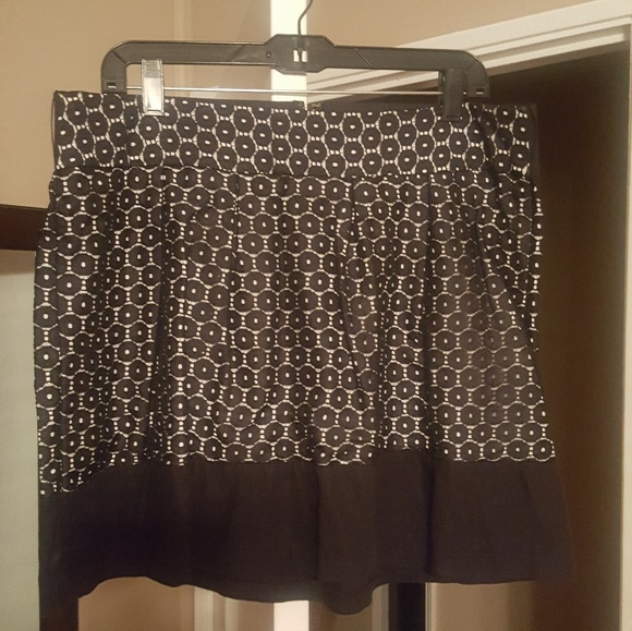 Skirt - Picture 1 of 1